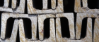 UNEQUAL ANGLE / CORNIERE