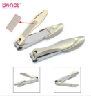 Sharp and durable nail clipper with catcher