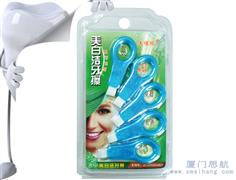 Whitening and Cleaning Tooth Brushing