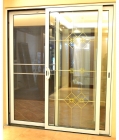 Sliding door (80)