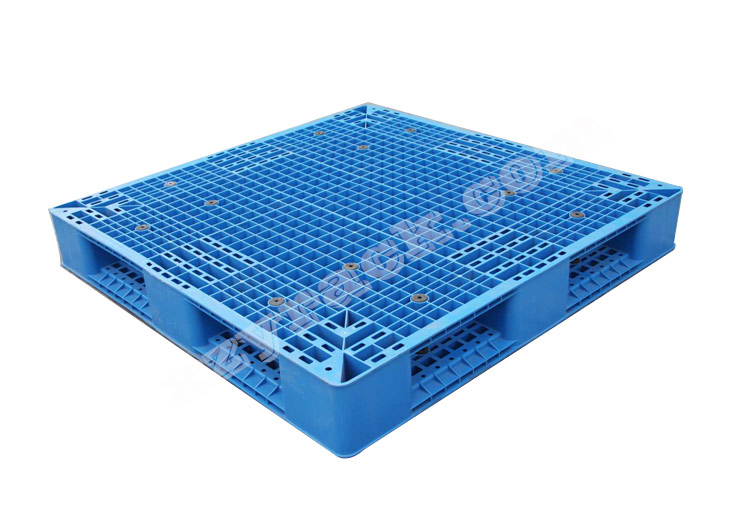 Plastic Pallet