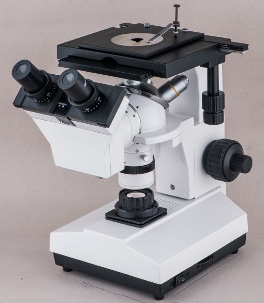 Metallurgical microscope